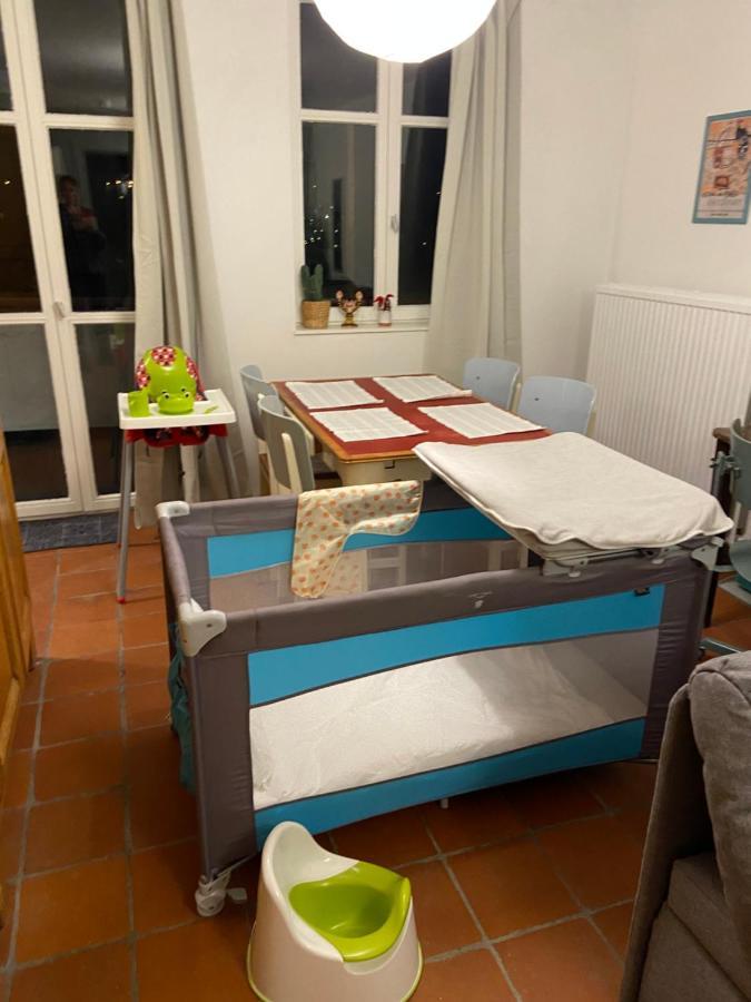Le Refuge Des Catulas Thuin Exterior foto